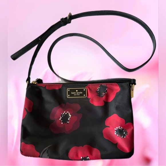 Kate Spade Wilson Road Poppy Crossbody NWOT - Picture 1 of 10